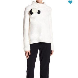 kate spade White Rosette Bow Alpaca Sweater xs nwot